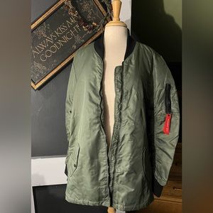 Madden girl Jacket. (Tub#6)